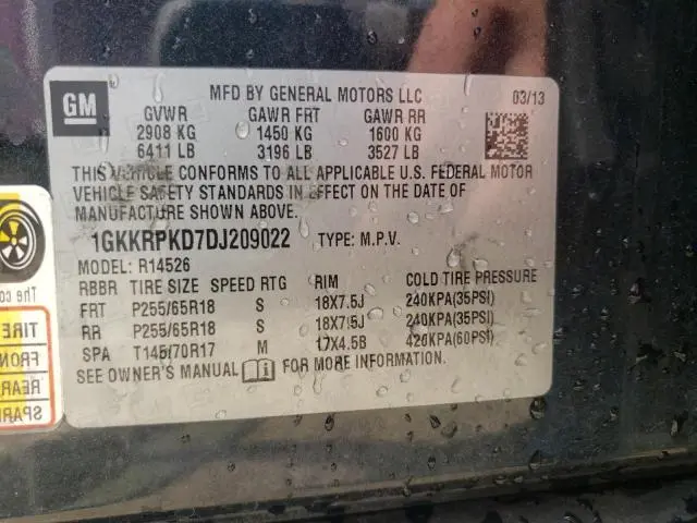 2013 GMC ACADIA SLE  