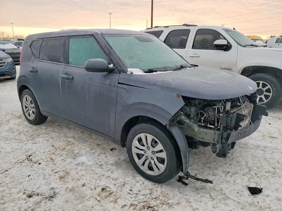 2020 KIA SOUL LX  