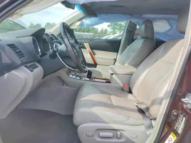 2012 TOYOTA HIGHLANDER LIMITED  