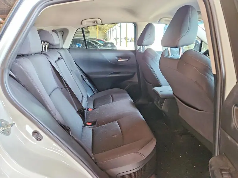 2024 TOYOTA VENZA LE  