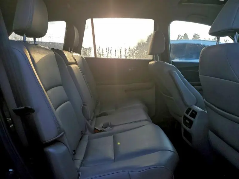 2016 HONDA PILOT EXLN  