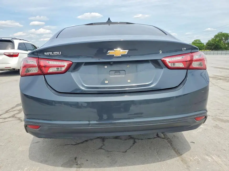 2021 CHEVROLET MALIBU LT  