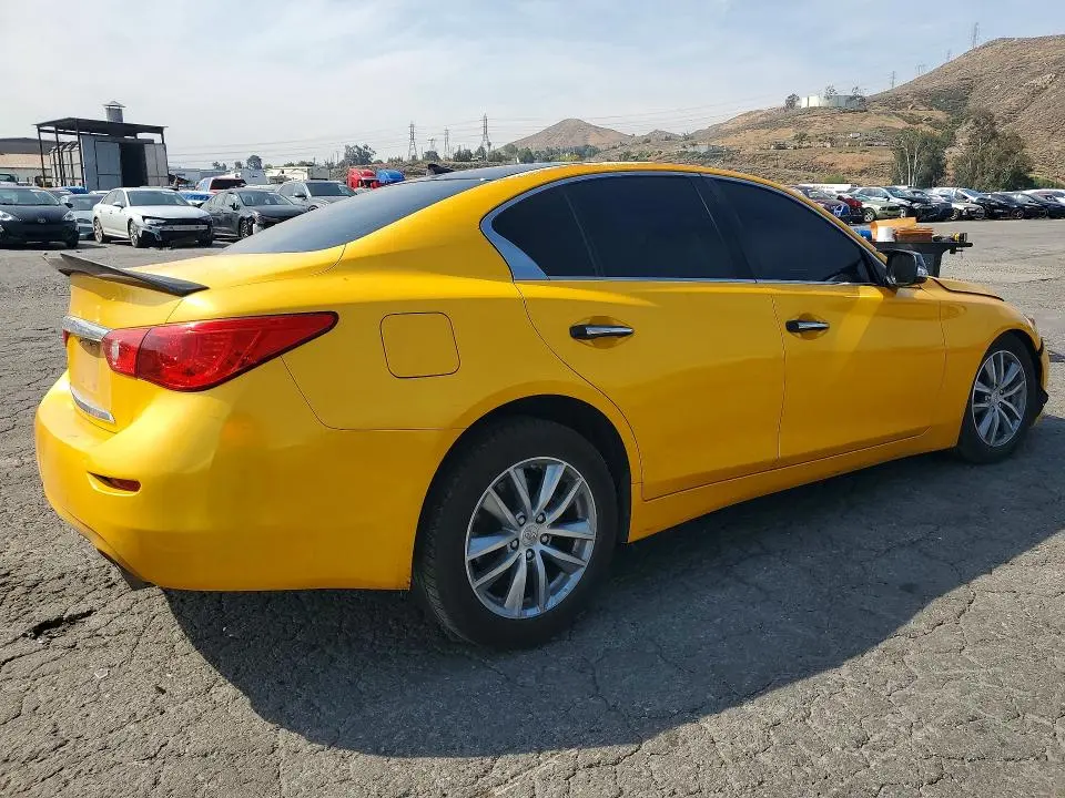 2017 INFINITI Q50 2.0T  