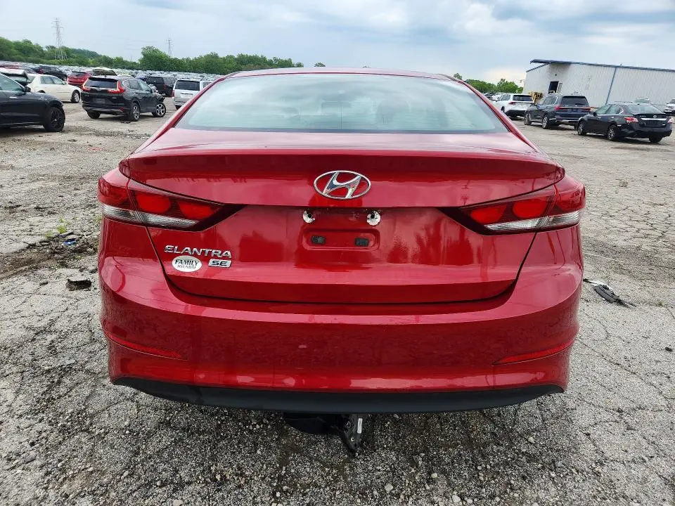 2018 HYUNDAI ELANTRA SE  