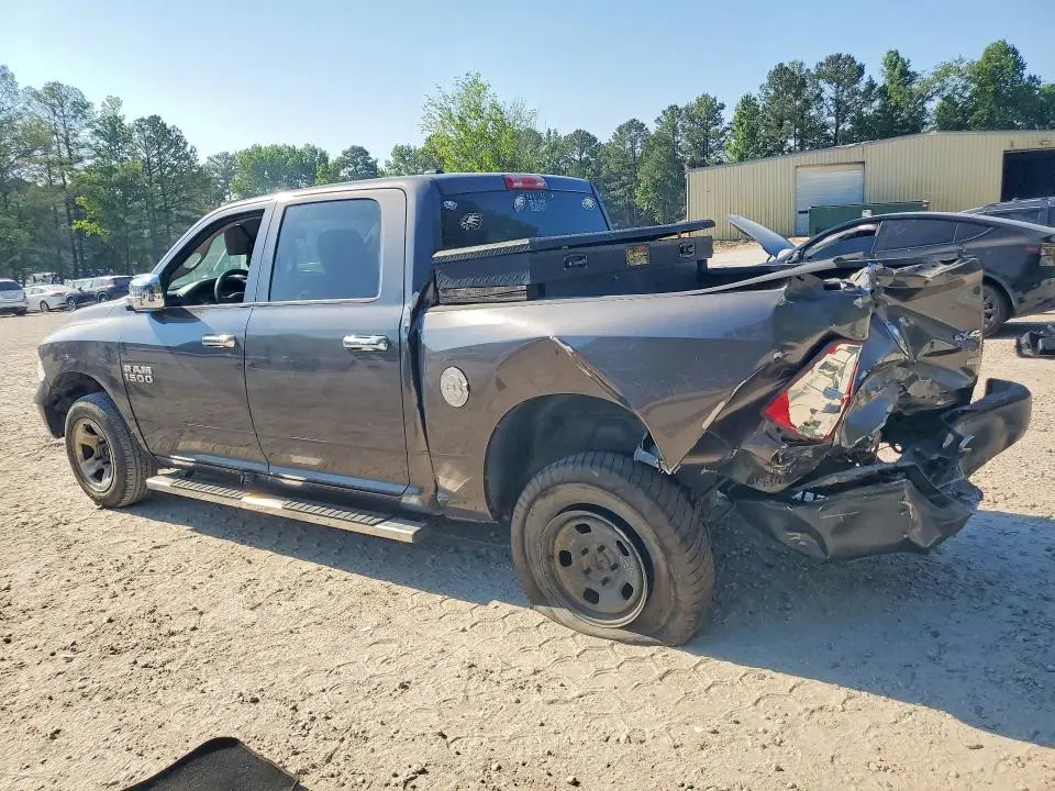 2014 RAM 1500 ST  