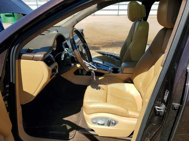 2016 PORSCHE MACAN TURBO  