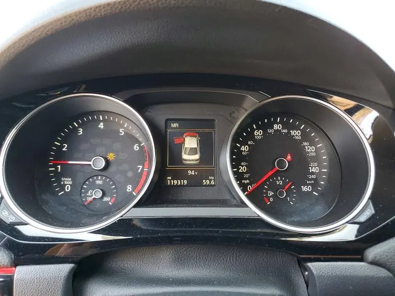 2016 VOLKSWAGEN JETTA GLI  