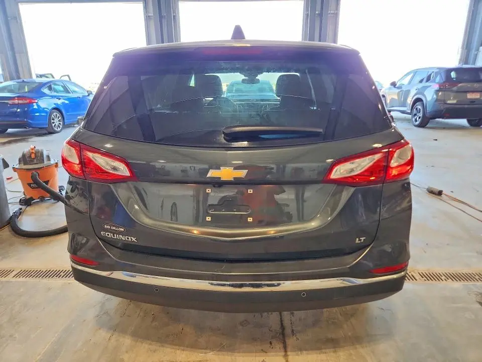 2020 CHEVROLET EQUINOX LT  