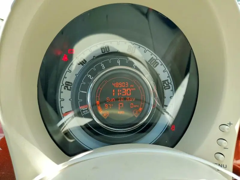 2012 FIAT 500 LOUNGE  