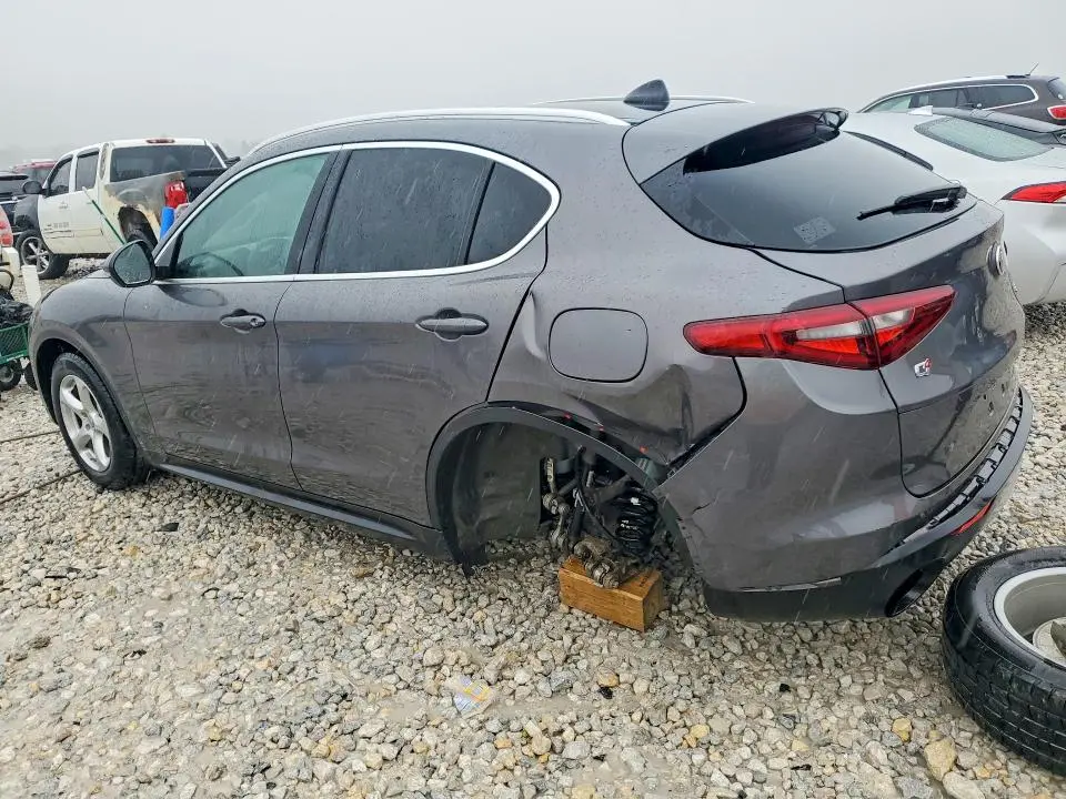 2018 ALFA ROMEO STELVIO   