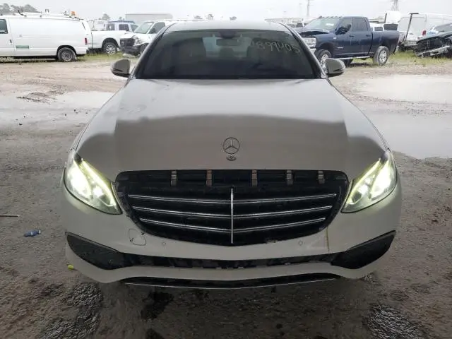 2017 MERCEDES-BENZ E 300  