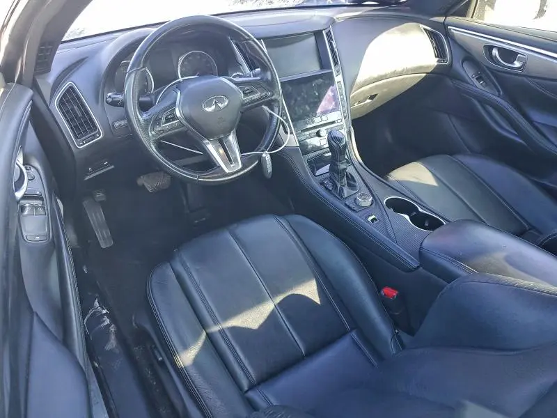 2017 INFINITI Q60 PREMIUM  