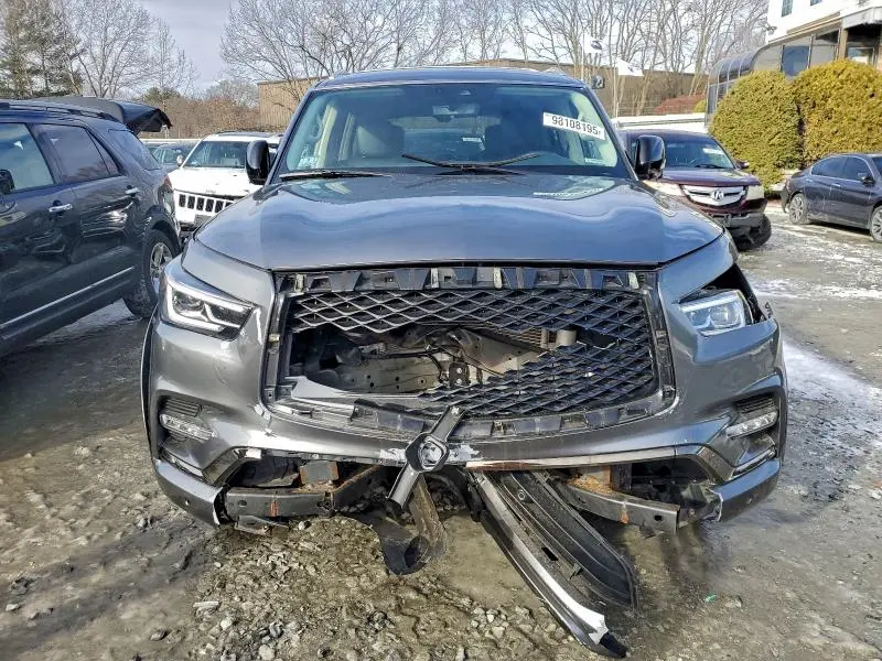 2021 INFINITI QX80 LUXE  