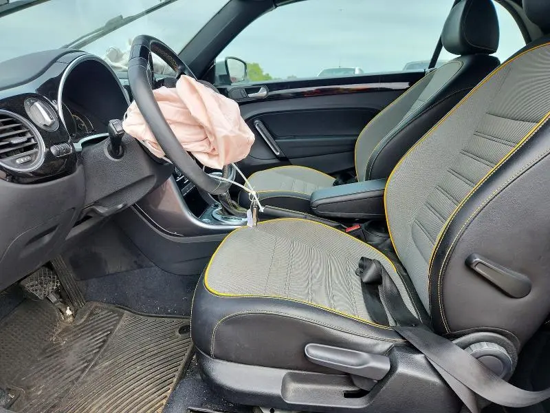 2017 VOLKSWAGEN BEETLE DUNE  