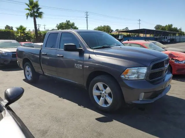 2014 RAM 1500 ST  