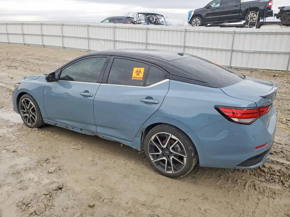2024 NISSAN SENTRA SR  