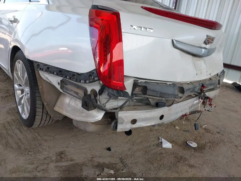 2016 CADILLAC XTS LUXURY COLLECTION