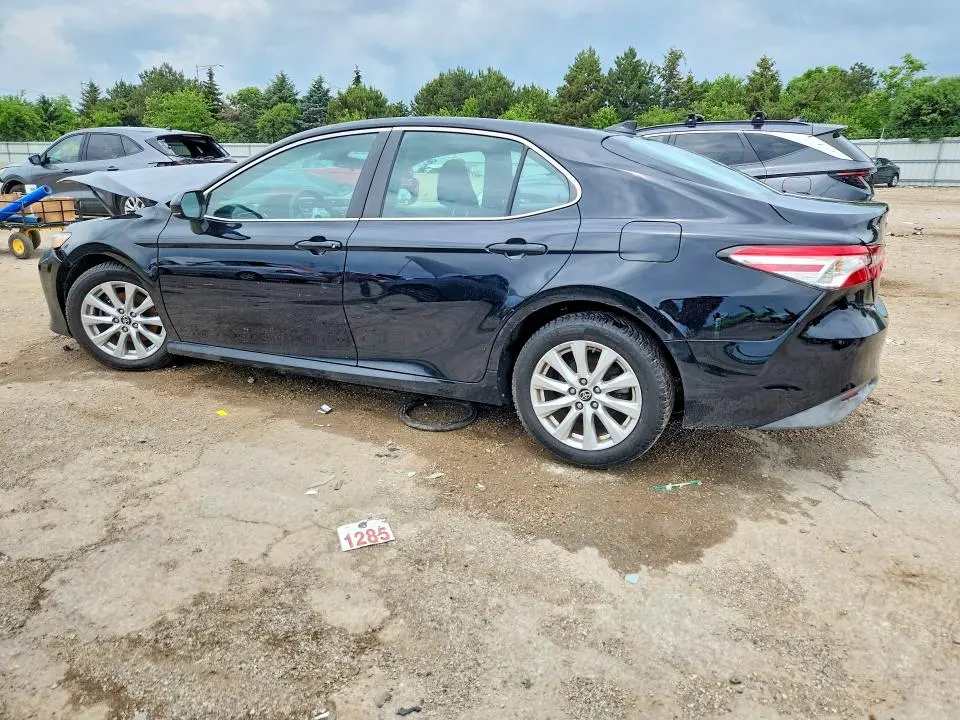 2019 TOYOTA CAMRY LE  