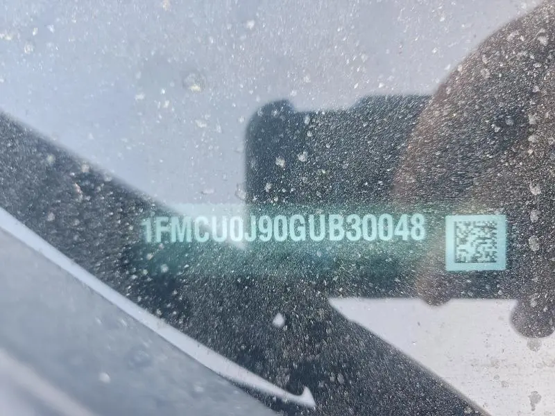 2016 FORD ESCAPE TITANIUM  