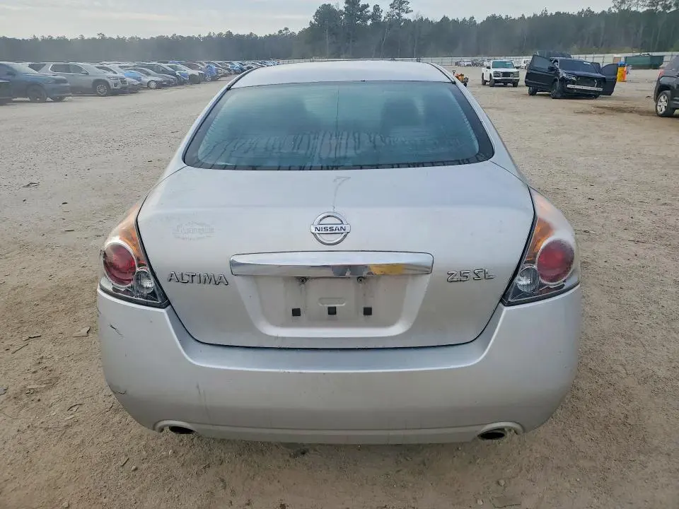 2010 NISSAN ALTIMA BASE  