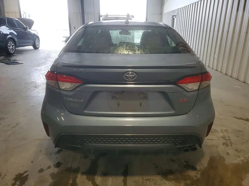 2020 TOYOTA COROLLA SE  
