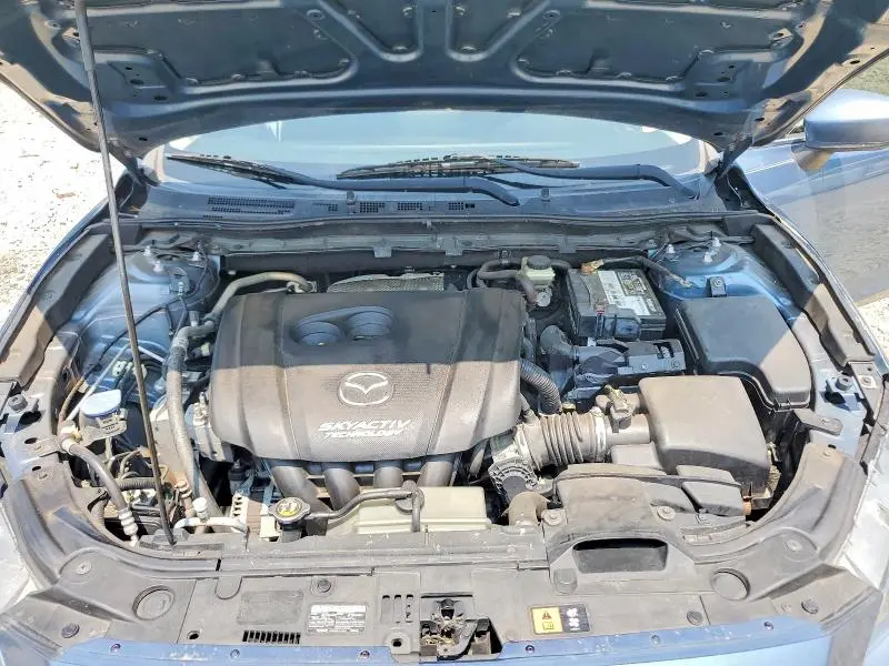 2015 MAZDA 3 TOURING  