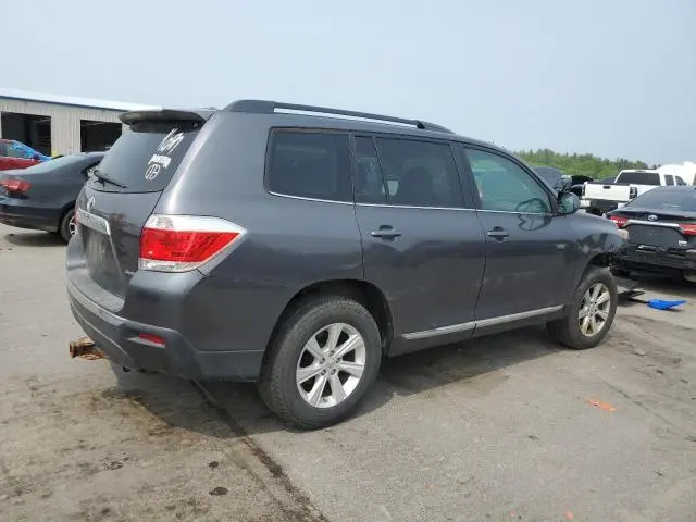 2011 TOYOTA HIGHLANDER BASE  