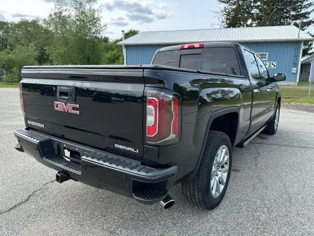 2018 GMC SIERRA K1500 DENALI  