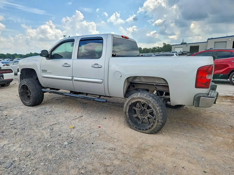 2011 CHEVROLET SILVERADO C1500 LT  