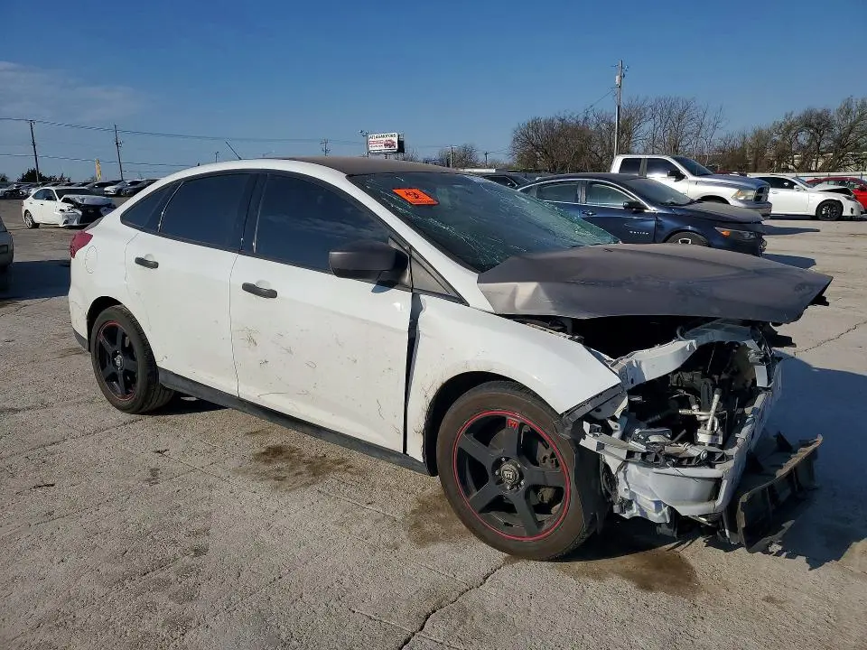 2016 FORD FOCUS S  