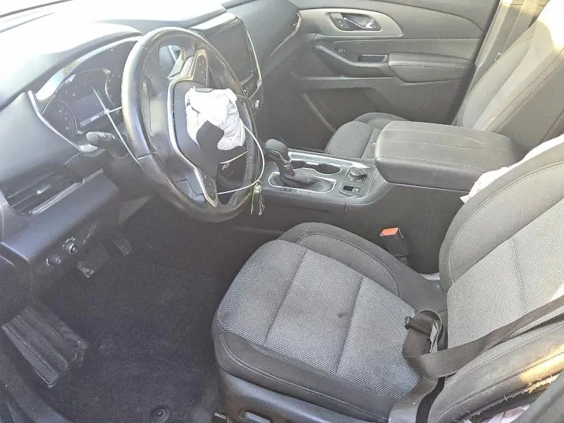 2023 CHEVROLET TRAVERSE LT  