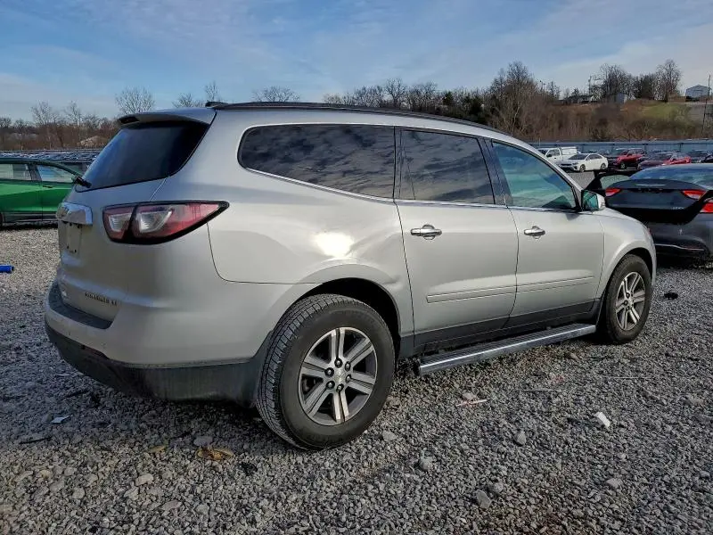 2016 CHEVROLET TRAVERSE LT  