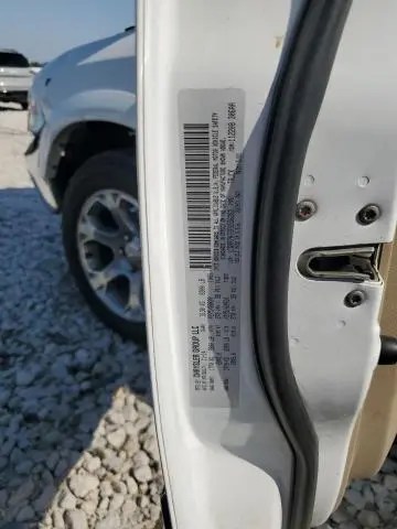 2015 RAM 1500 LARAMIE
