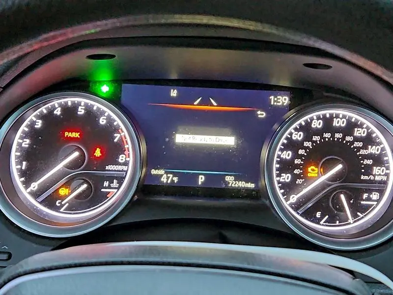 2021 TOYOTA CAMRY LE  