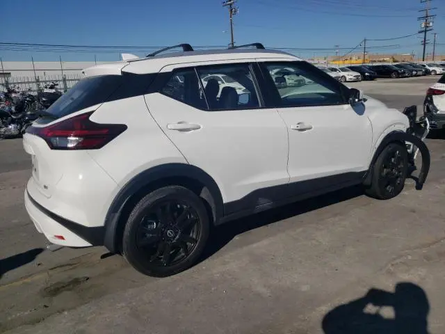 2024 NISSAN KICKS SV  