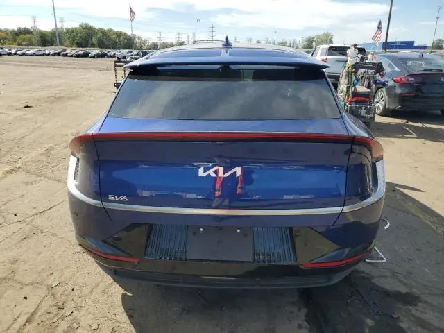 2023 KIA EV6 LIGHT