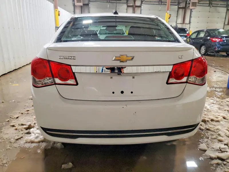 2015 CHEVROLET CRUZE LT  