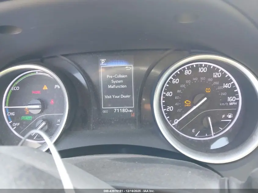 2022 TOYOTA CAMRY LE HYBRID