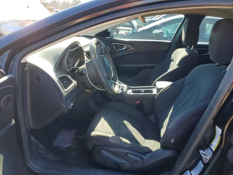 2015 CHRYSLER 200 LIMITED  
