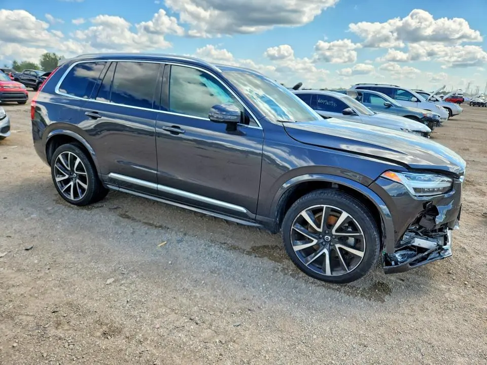 2023 VOLVO XC90 PLUS  