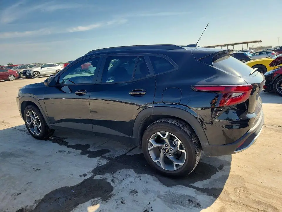 2025 CHEVROLET TRAX 1LT  
