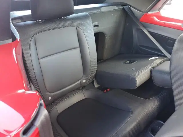 2016 VOLKSWAGEN BEETLE S/SE  