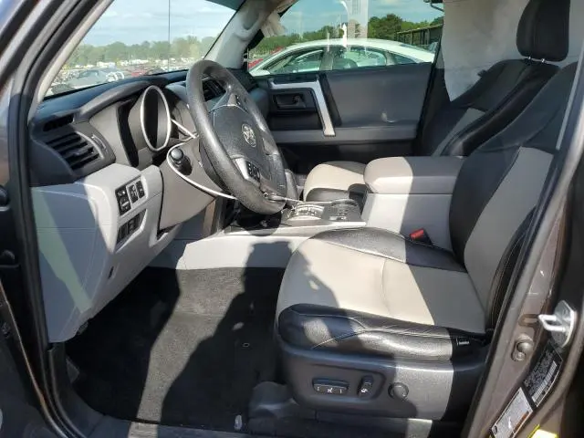 2010 TOYOTA 4RUNNER SR5  