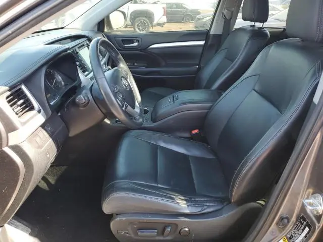 2015 TOYOTA HIGHLANDER XLE  