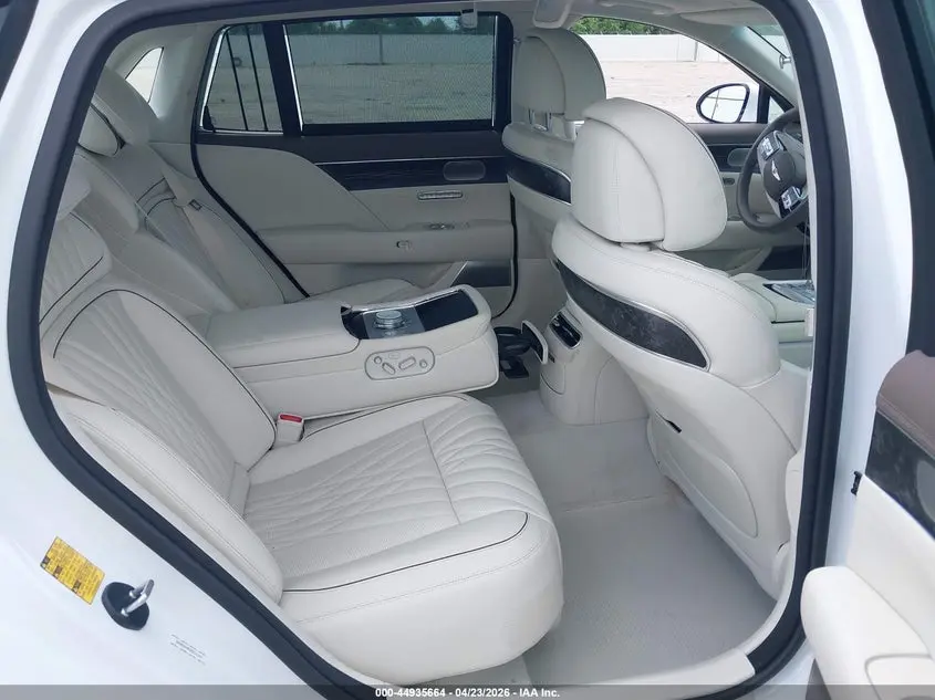 2024 GENESIS G90 3.5T E-SC AWD