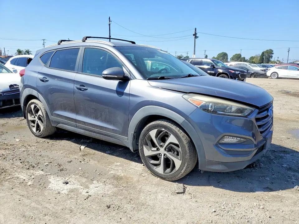 2016 HYUNDAI TUCSON SPORT  