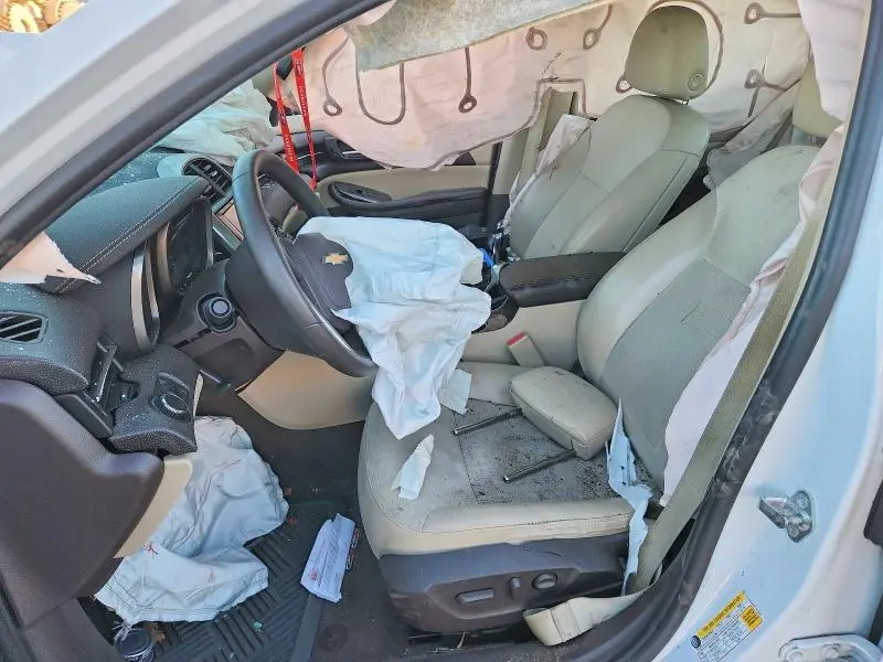 2015 CHEVROLET MALIBU 1LT  
