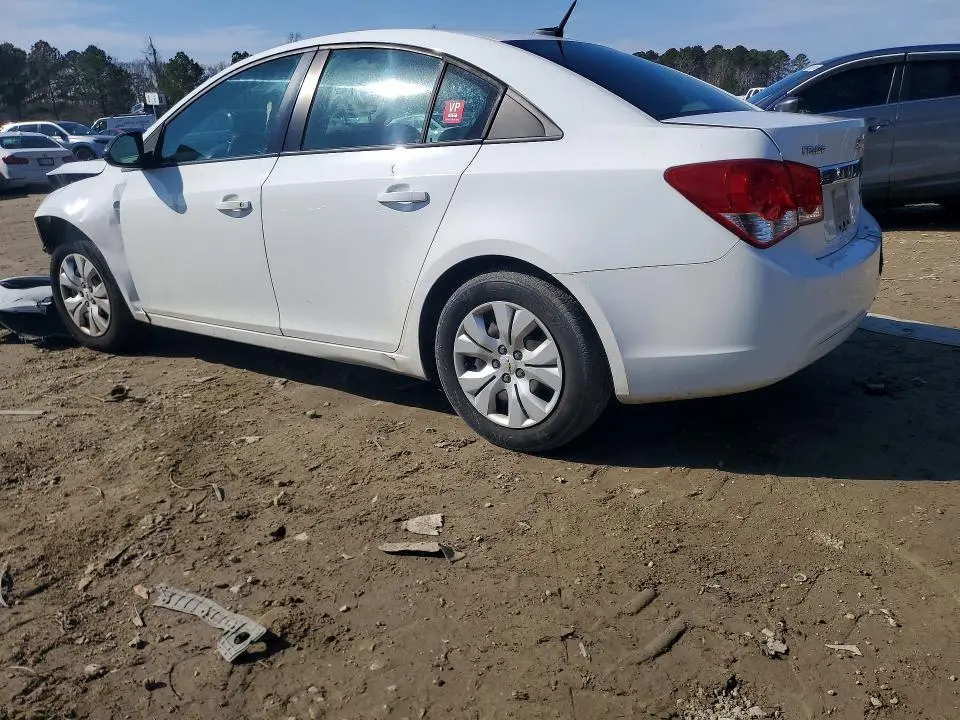 2014 CHEVROLET CRUZE LS  