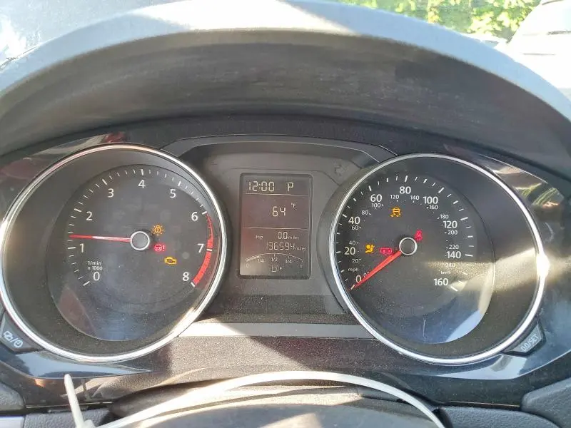 2016 VOLKSWAGEN JETTA SPORT  