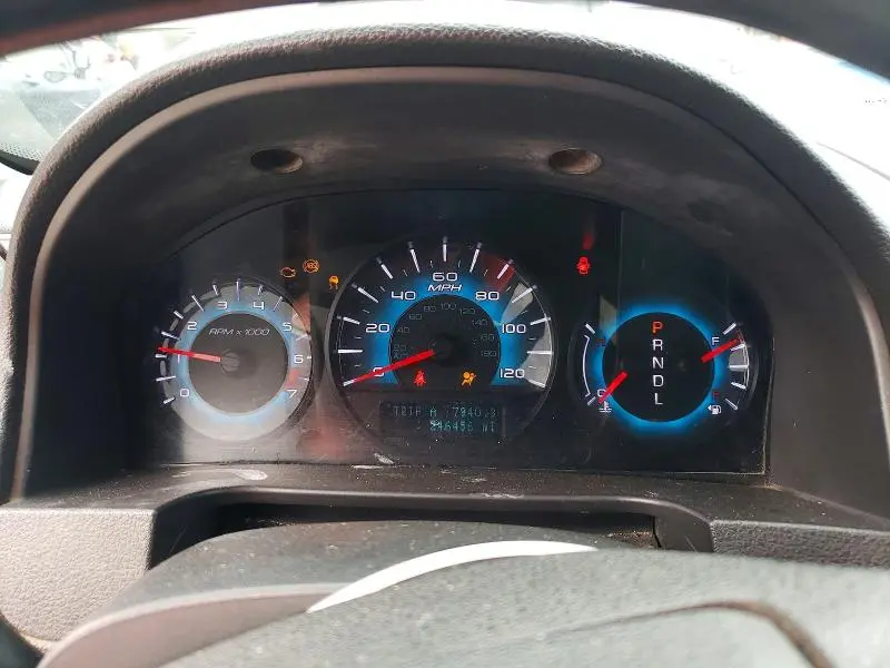 2011 FORD FUSION SE  